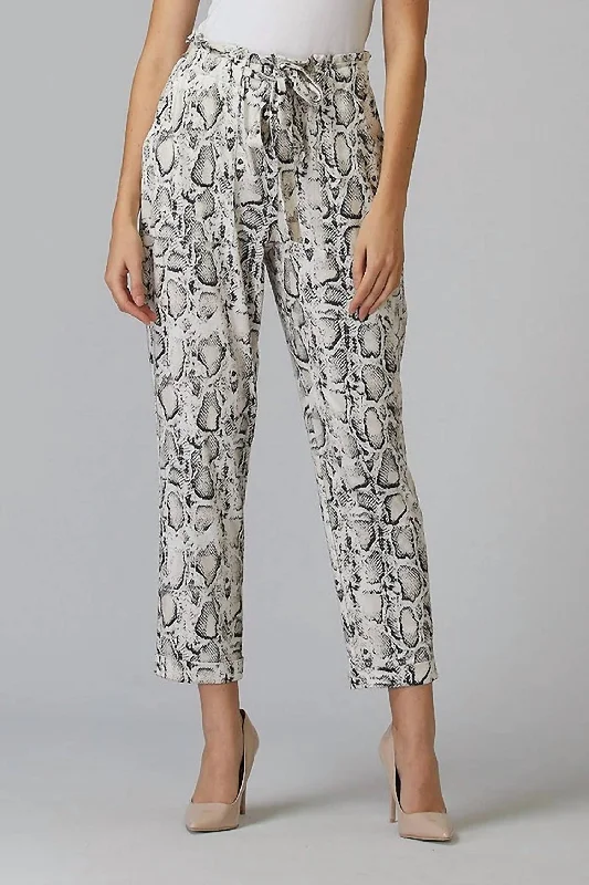 Snakeskin Print Pants In Black