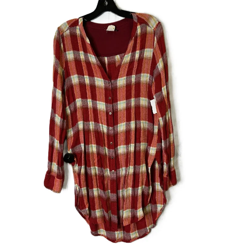 Top Long Sleeve By Akemi And Kin In Red, Size: M